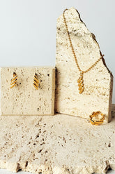 Pleated Feather Jewelry Set