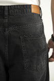 Straight-Fit Jeans